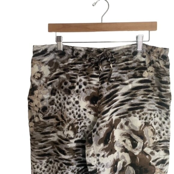 Chico's Linen Blend Animal Print Wide Leg Pants 12 - Picture 4 of 4